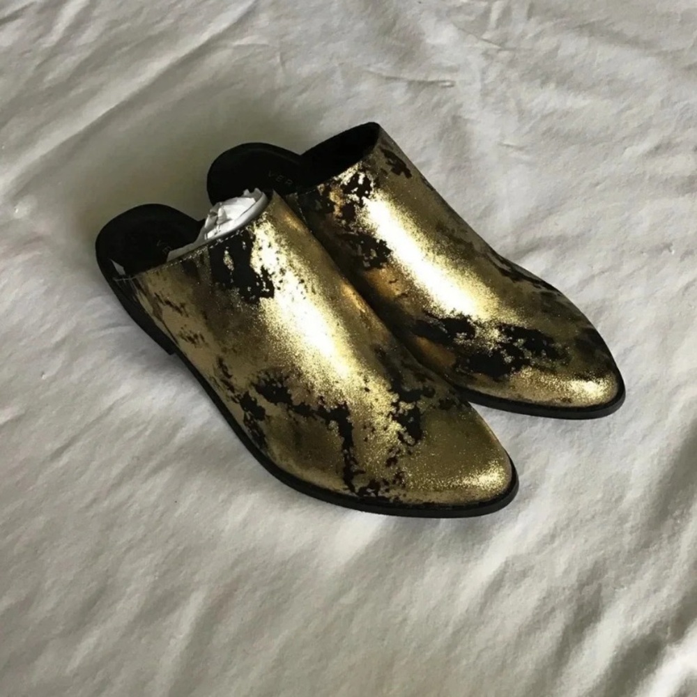Very Volatile Moonstruck Gold Heeled Mule Clogs Metallic Womens Size 7